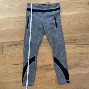 Lululemon Speed Pants - Size 6